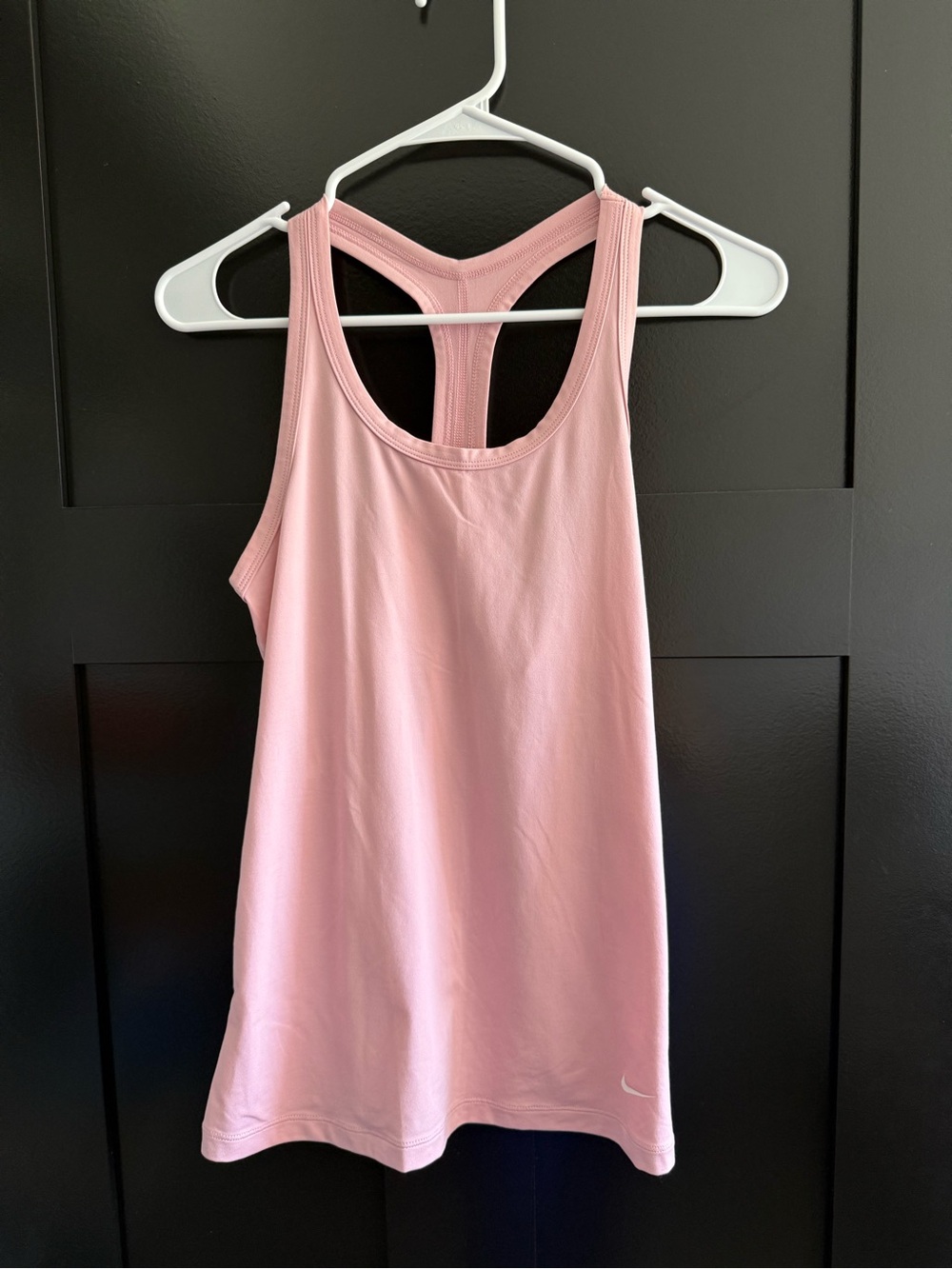 Nike women’s tank top